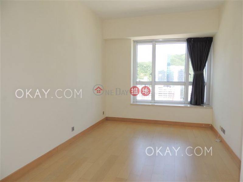 HK$ 80,000/ month | Marinella Tower 9 Southern District, Luxurious 4 bed on high floor with sea views & balcony | Rental