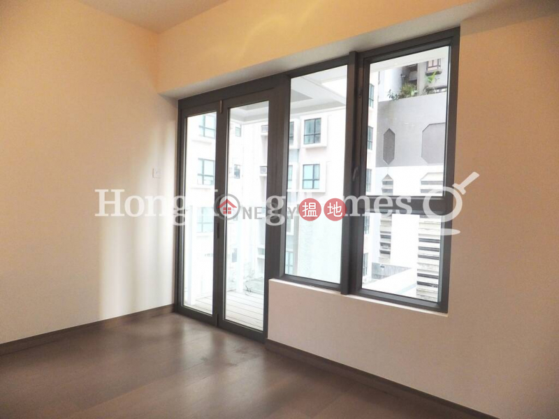 HK$ 30,000/ month Centre Point | Central District, 3 Bedroom Family Unit for Rent at Centre Point