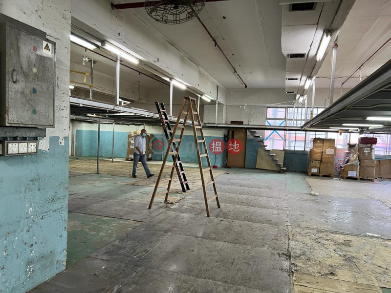 Kwai Chung City Industrial Center High-rise, large area, independent unit, rare for rent, Xun price | Century Industrial Building 世紀城市工業大廈 Rental Listings