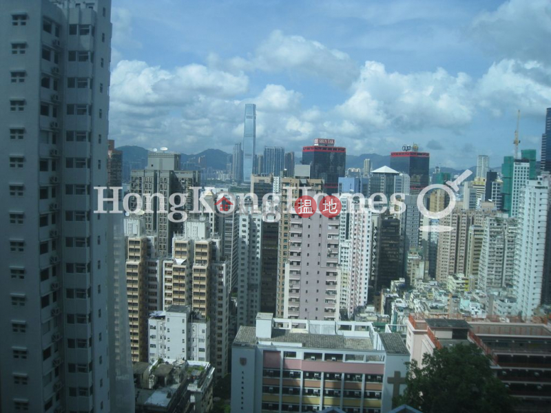 Property Search Hong Kong | OneDay | Residential | Rental Listings | 3 Bedroom Family Unit for Rent at 80 Robinson Road