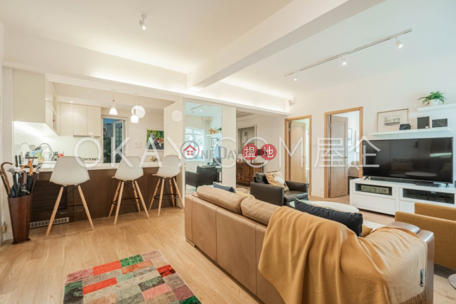 Gorgeous 2 bedroom with terrace | For Sale | 68A MacDonnell Road | Central District | Hong Kong Sales HK$ 17.5M