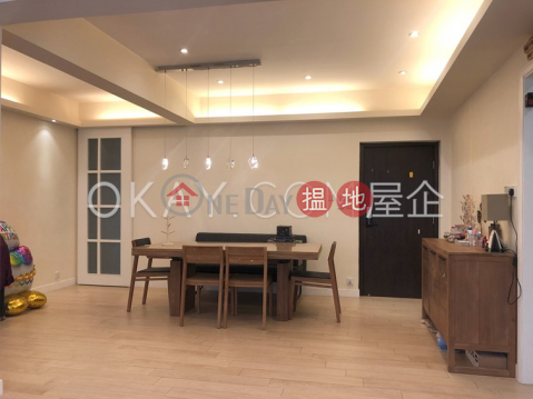 Beautiful 4 bedroom with parking | Rental | Manly Mansion 文麗苑 _0