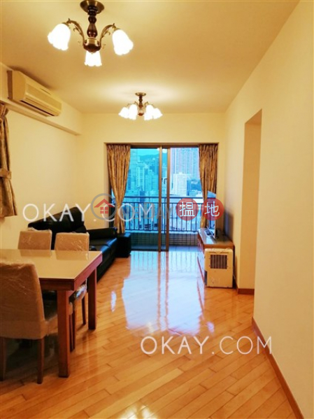Elegant 3 bedroom with balcony | For Sale | The Zenith Phase 1, Block 3 尚翹峰1期3座 Sales Listings
