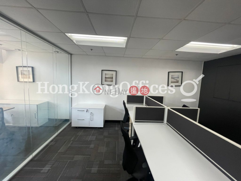 HK$ 28,800/ month Office Plus at Sheung Wan, Western District Office Unit for Rent at Office Plus at Sheung Wan