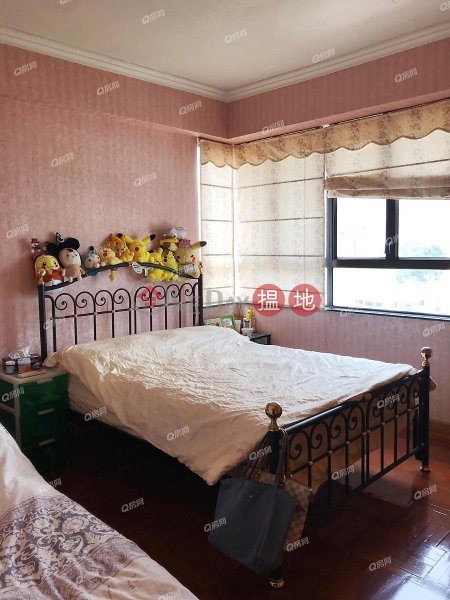 HK$ 46.7M, The Elegance, Wan Chai District, The Elegance | 3 bedroom High Floor Flat for Sale