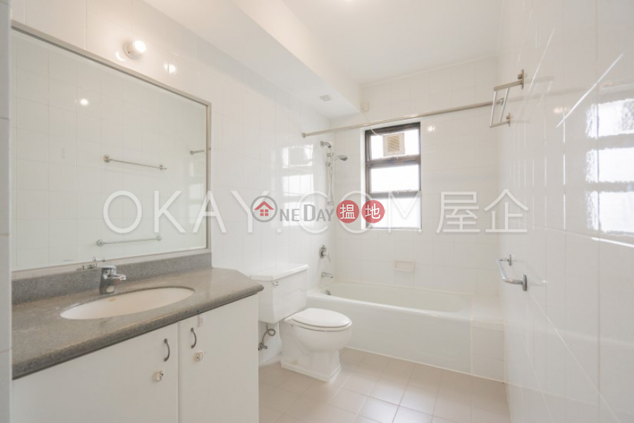 HK$ 99,000/ month Repulse Bay Apartments Southern District, Efficient 4 bedroom with sea views, balcony | Rental
