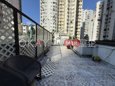 Generous 1 bedroom on high floor with rooftop | For Sale | 7 Village Terrace 山村臺 7 號 _0