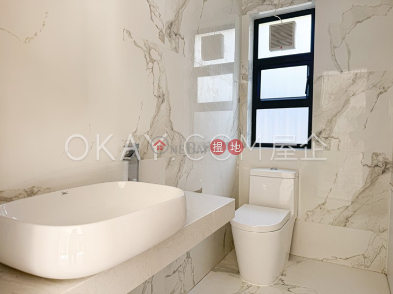 4房3廁,連車位,露台,獨立屋鳳誼花園出租單位70龍尾號 | 西貢香港出租|HK$ 75,000/ 月