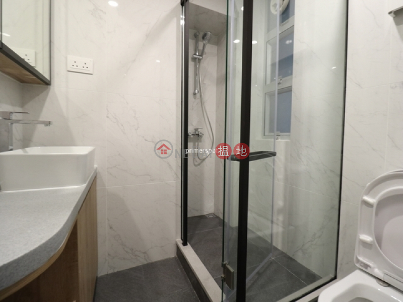 2 bdr flat newly renovated-172-174軒尼詩道 | 灣仔區香港出租HK$ 20,000/ 月