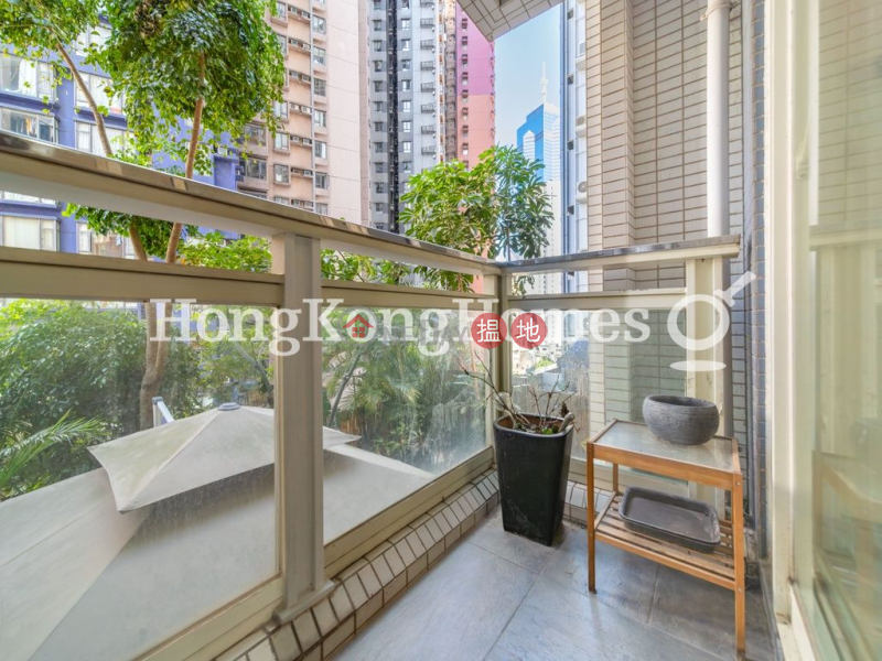 3 Bedroom Family Unit at Centrestage | For Sale 108 Hollywood Road | Central District, Hong Kong | Sales HK$ 13.8M