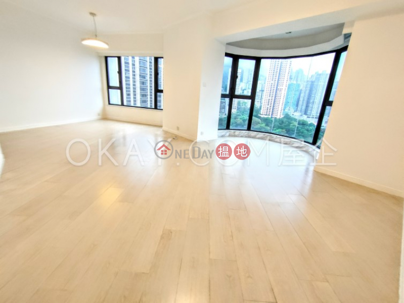 HK$ 56,000/ month | The Royal Court | Central District | Tasteful 2 bedroom on high floor with balcony | Rental