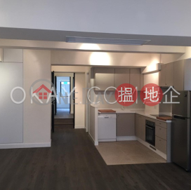 Lovely 2 bedroom with terrace | For Sale