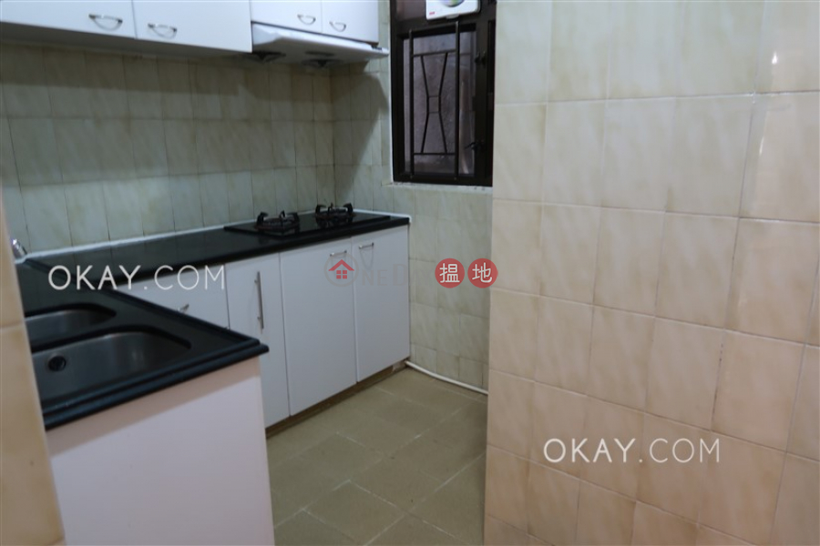 HK$ 25,000/ month Shing Kai Mansion, Western District, Tasteful 3 bedroom in Mid-levels West | Rental
