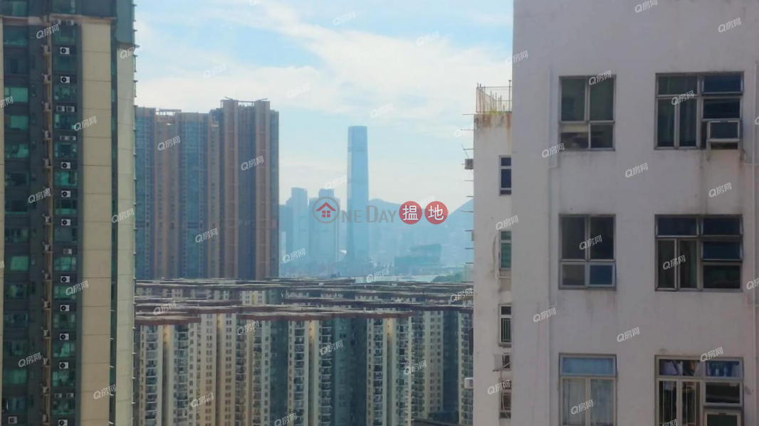 HK$ 8.1M WAH FUNG GARDEN, Cheung Sha Wan, WAH FUNG GARDEN | 2 bedroom High Floor Flat for Sale