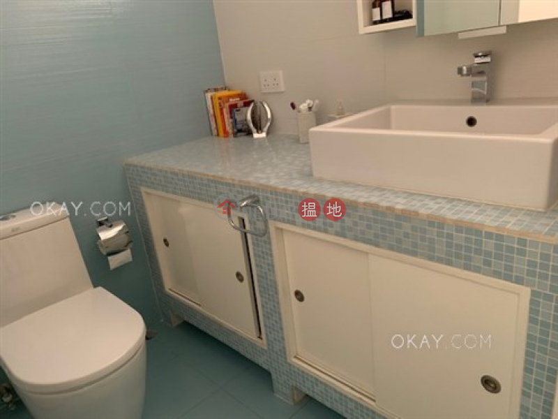 HK$ 20M | Phase 1 Beach Village, 25 Seabird Lane Lantau Island, Efficient 3 bedroom with terrace | For Sale