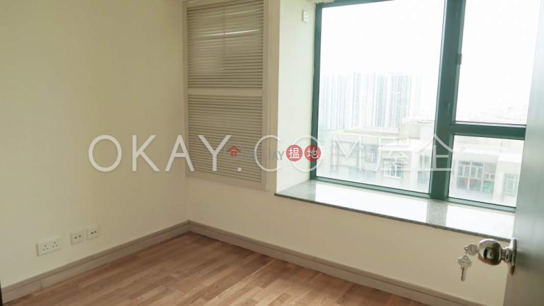 Luxurious 3 bedroom with sea views & balcony | Rental | Tower 3 Grand Promenade 嘉亨灣 3座 Rental Listings