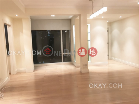 Unique 3 bedroom with parking | For Sale, 130-132 Green Lane Court 箕璉閣130-132號 | Wan Chai District (OKAY-S5638)_0