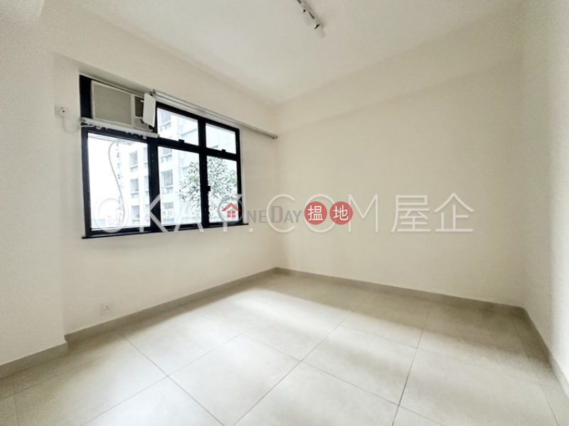 Property Search Hong Kong | OneDay | Residential | Sales Listings Luxurious 3 bedroom in Mid-levels West | For Sale