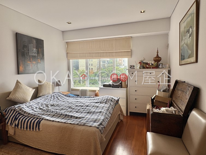 HK$ 7,900萬|華景園|南區-3房3廁,實用率高,星級會所,連車位華景園出售單位