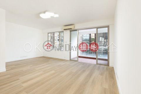 Efficient 3 bedroom with balcony & parking | For Sale | Dragon Garden 龍園 _0