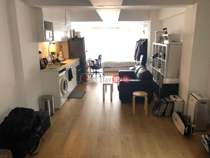 Property Search Hong Kong | OneDay | Residential | Rental Listings | NO AGENCY FEE! Bright, contemporary studio (or office),in heart of central financial district + local art scene near MTR.