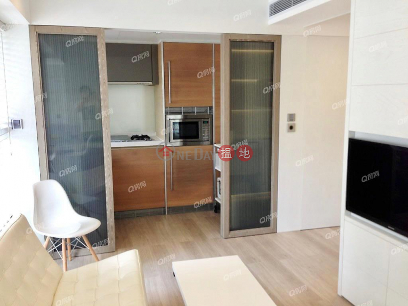 Property Search Hong Kong | OneDay | Residential | Sales Listings | Centrestage | 2 bedroom Mid Floor Flat for Sale