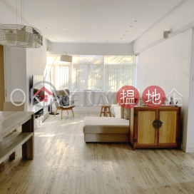 Elegant 3 bedroom on high floor with rooftop & parking | For Sale