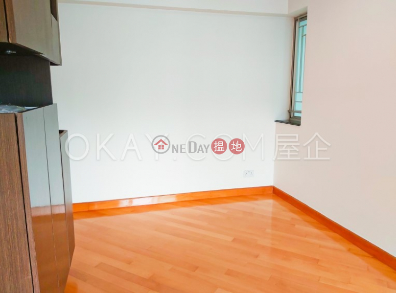 Lovely 2 bedroom on high floor with balcony | For Sale, 3 Ap Lei Chau Drive | Southern District | Hong Kong Sales HK$ 10.5M