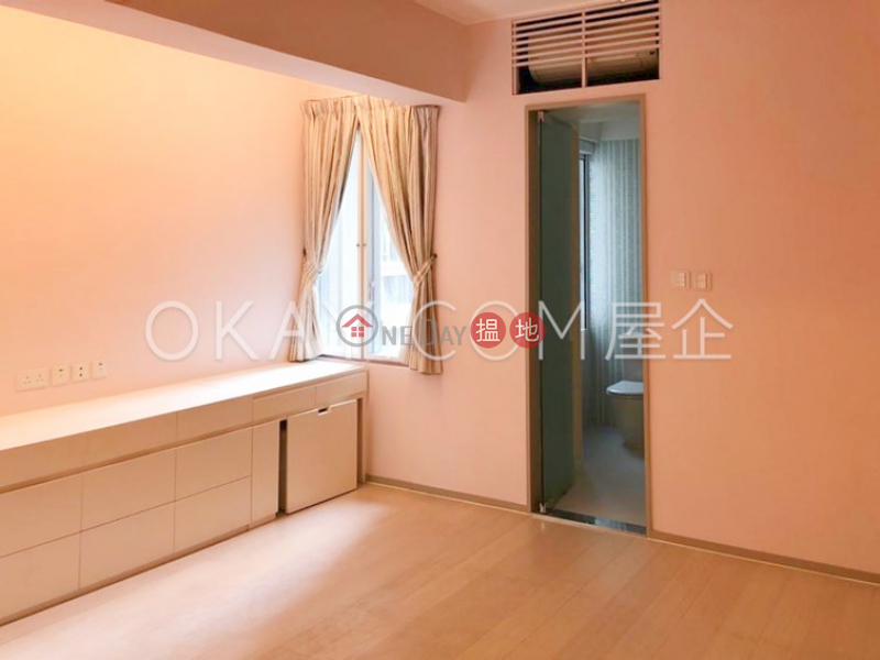 HK$ 52,000/ month | 47-49 Blue Pool Road Wan Chai District | Stylish 3 bedroom with balcony & parking | Rental