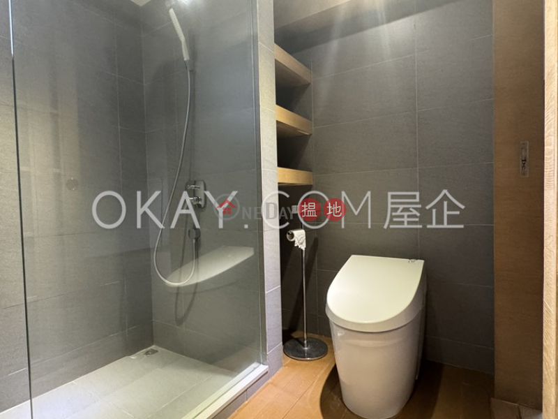 Unique 2 bedroom with balcony & parking | For Sale | Hatton Place 杏彤苑 Sales Listings