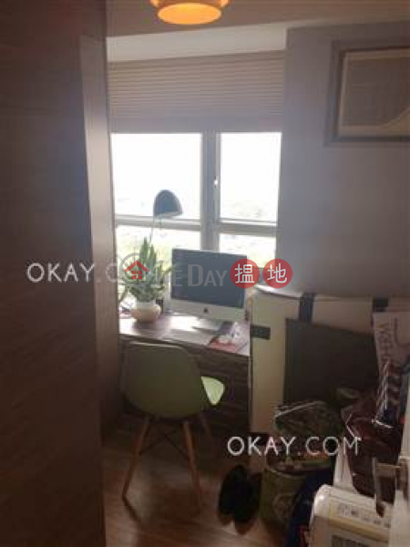 HK$ 9.5M | Sham Wan Towers Block 3 | Southern District | Practical 2 bedroom with balcony | For Sale