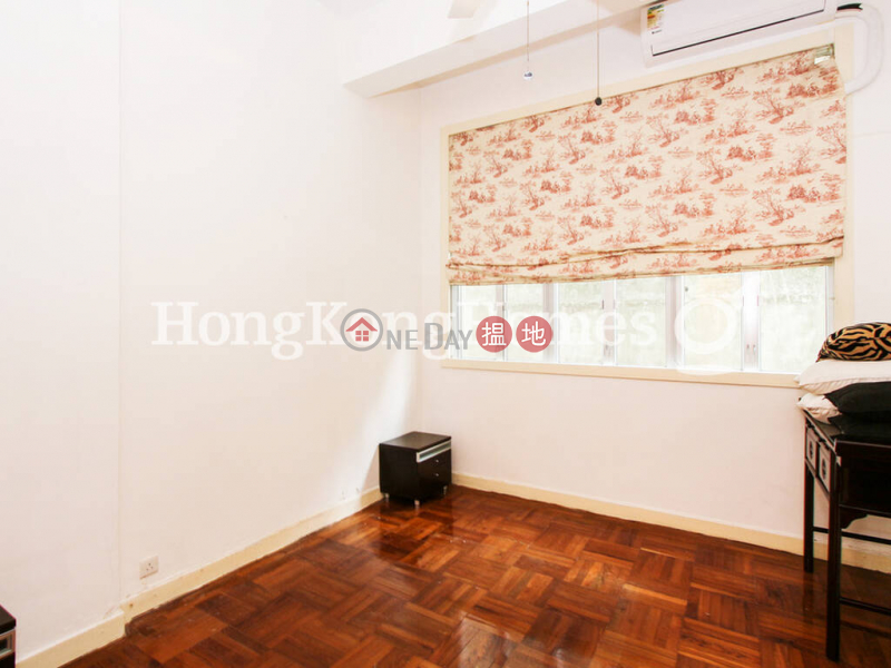 HK$ 30M 63 Macdonnell Road, Central District, 3 Bedroom Family Unit at 63 Macdonnell Road | For Sale