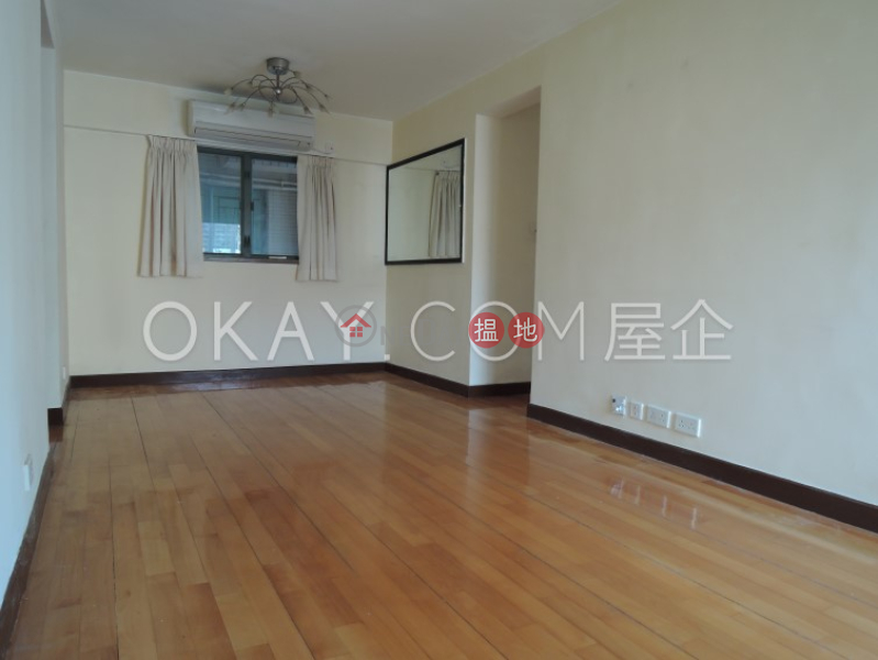 Intimate 3 bedroom on high floor | For Sale | Bayview Park 灣景園 Sales Listings