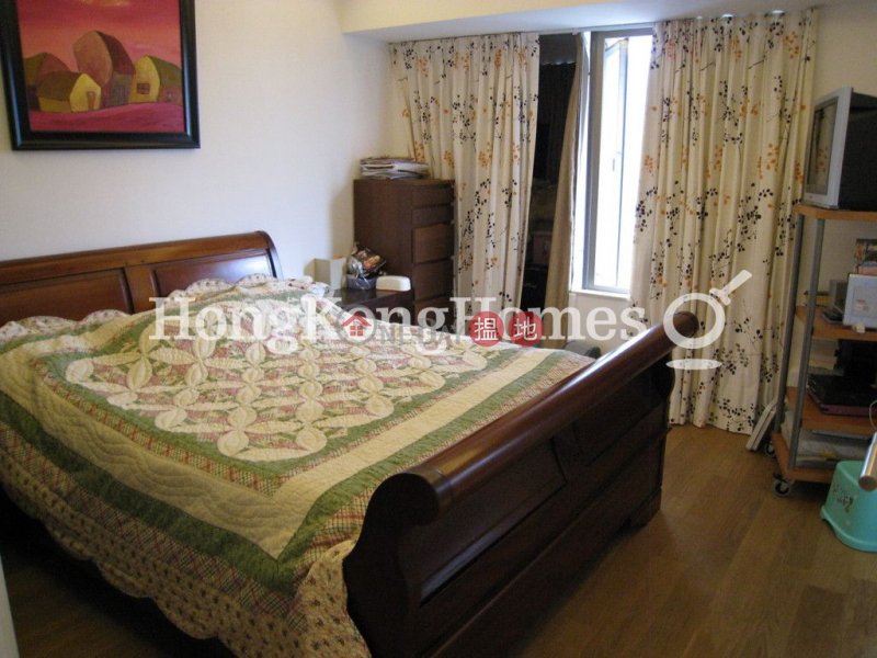 3 Bedroom Family Unit at Wing Hing Court | For Sale, 110-114 Tung Lo Wan Road | Eastern District | Hong Kong, Sales HK$ 30M