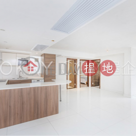 Lovely 2 bedroom with balcony | Rental