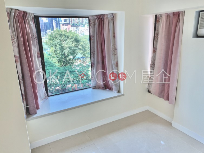 HK$ 33,000/ month | Fortuna Court, Wan Chai District Charming 3 bedroom with racecourse views | Rental