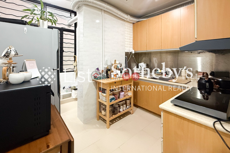 出售纜車徑2號兩房一廳單位2纜車徑 | 中區-香港出售HK$ 1,480萬