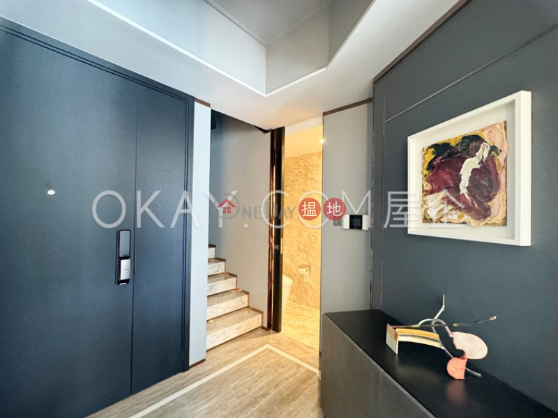 HK$ 85,000/ month | Regent Hill Wan Chai District, Unique 3 bedroom on high floor with rooftop & terrace | Rental