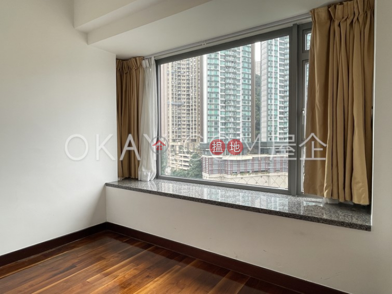 Stylish 3 bedroom with balcony & parking | Rental | Serenade 上林 Rental Listings