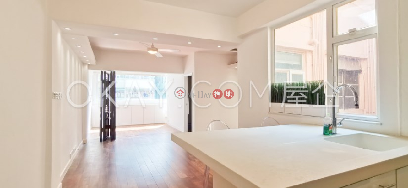 Gorgeous 1 bedroom on high floor with rooftop | Rental | Linfond Mansion 濂風大廈 Rental Listings