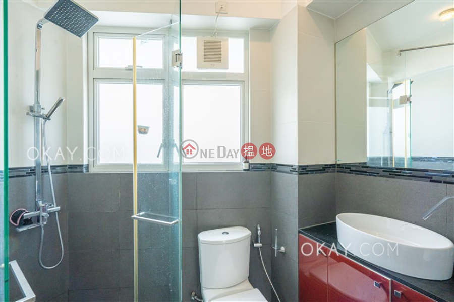 Property Search Hong Kong | OneDay | Residential, Sales Listings Lovely high floor with rooftop | For Sale