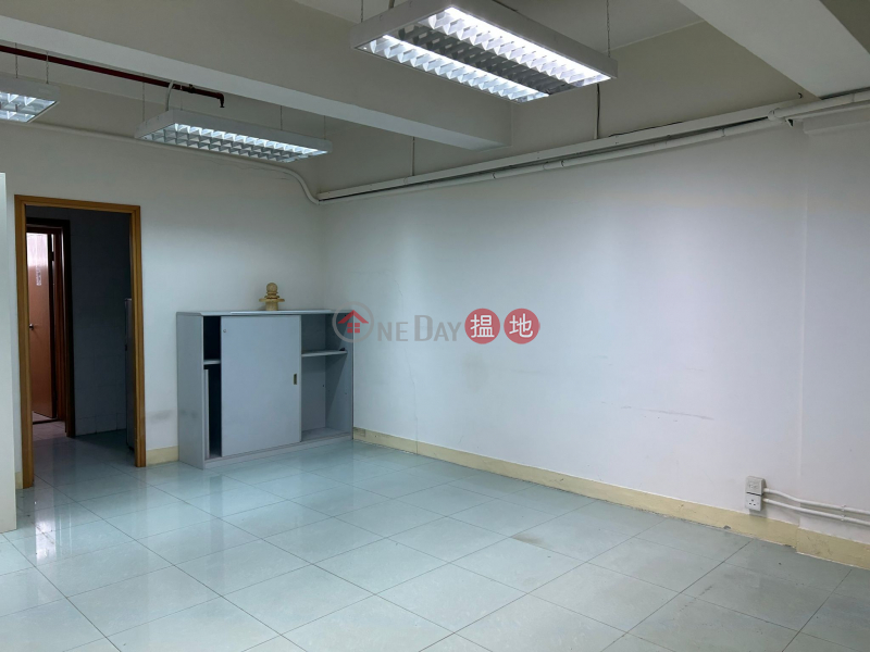 Tsing Yi Vigor Industrial Building: Office Decoration With Inside Toilet. Available For Use Now. | 14 Cheung Tat Road | Kwai Tsing District | Hong Kong Rental | HK$ 16,000/ month