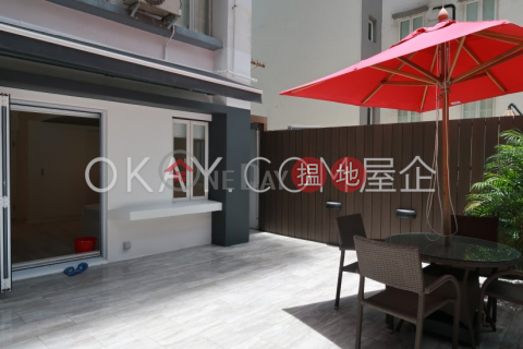 Generous with terrace in Central | For Sale | Ying Pont Building 英邦大廈 _0