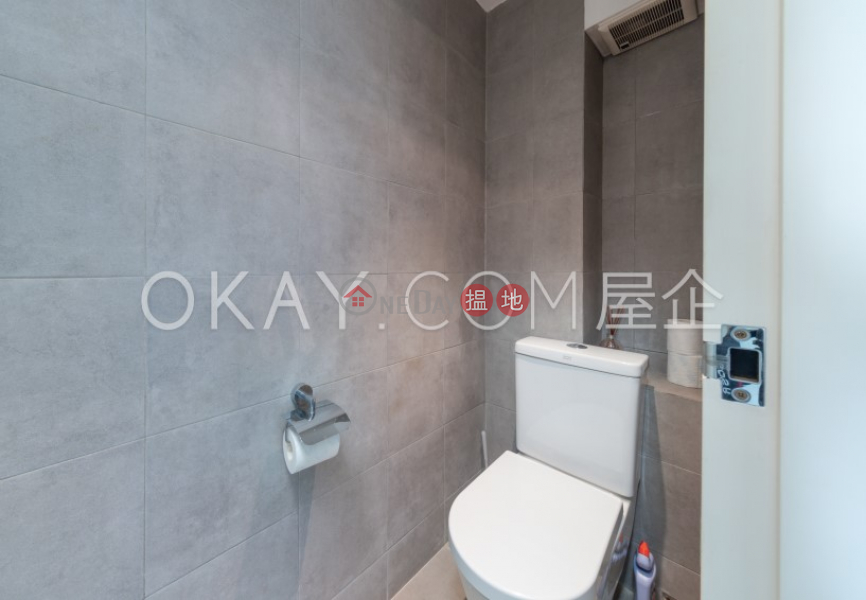 Property Search Hong Kong | OneDay | Residential | Sales Listings Rare 2 bedroom on high floor with rooftop | For Sale
