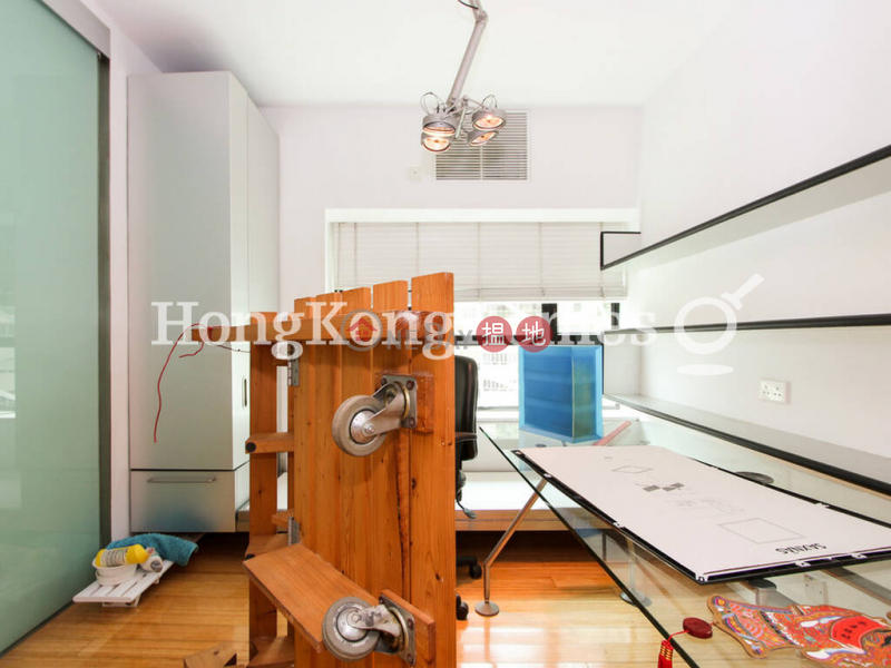 3 Bedroom Family Unit for Rent at Cimbria Court 24 Conduit Road | Western District Hong Kong Rental, HK$ 35,000/ month
