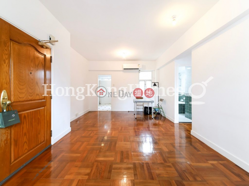 HK$ 43,000/ month | Honiton Building Western District | 3 Bedroom Family Unit for Rent at Honiton Building