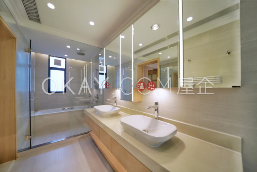 Efficient 3 bedroom on high floor with parking | Rental | 2 Magazine Gap Road | Central District | Hong Kong Rental | HK$ 130,000/ month