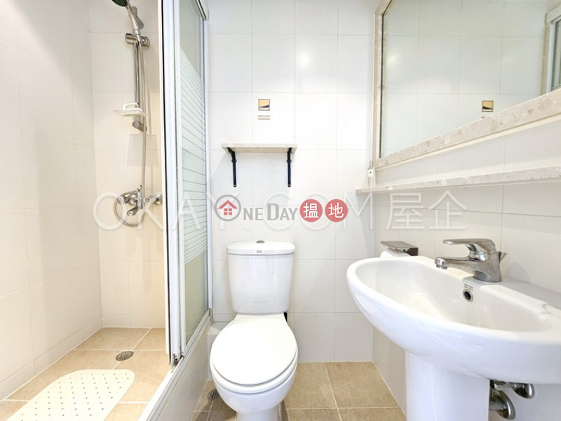 HK$ 8.8M, Yee Fung Building Wan Chai District Unique 1 bedroom with racecourse views | For Sale