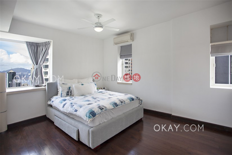 Efficient 3 bedroom with parking | For Sale | Kenyon Court 錦翠園 Sales Listings
