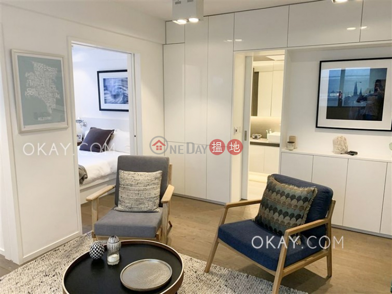 Gorgeous 2 bedroom in Mid-levels West | Rental | 22-22a Caine Road | Western District, Hong Kong Rental HK$ 35,000/ month